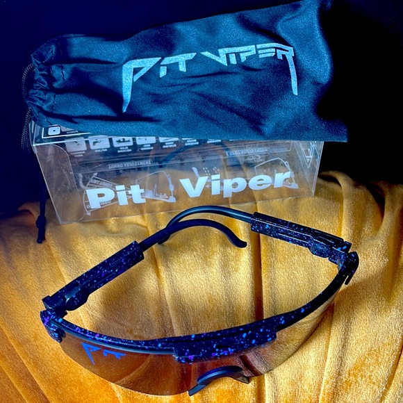 Pit Vipers - Picture 3 of 4